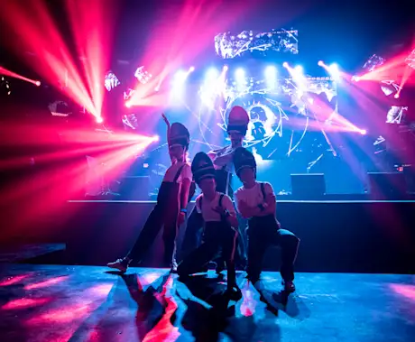 Performance at Summit LA17