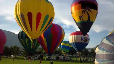 Hot air ballon rides 